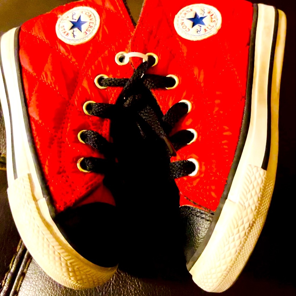 Toddler Boys hightop chucks